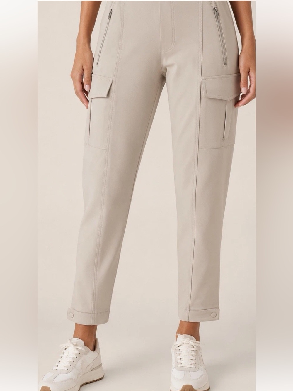 Athleta NEW WITH TAGS Endless Cargo Pant Grey Womens 12 Activewear Athleisure - Picture 2 of 14